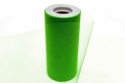 Фатин в шпульках 16-146, 10 гр/м2, шир. 15 см (в нам. 25+/-1 м), цвет зелёный - купить в Глазове. Цена: 100.69 руб.