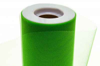 Фатин в шпульках 16-146, 10 гр/м2, шир. 15 см (в нам. 25+/-1 м), цвет зелёный - купить в Глазове. Цена: 100.69 руб.