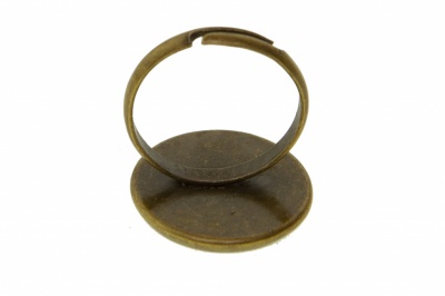 Заготовка для рукоделия металлическая фигурная для кольца 15мм - купить в Глазове. Цена: 7.44 руб.