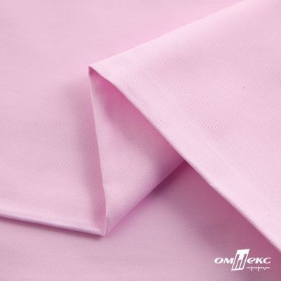 Ткань сорочечная Альто, 115 г/м2, 58% пэ,42% хл, окрашенный, шир.150 см, цв. 2-розовый (арт.101) - купить в Глазове. Цена 306.69 руб.